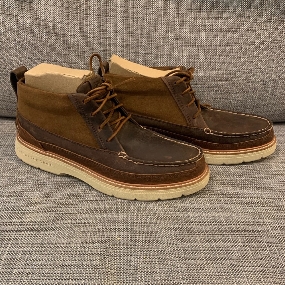 Sperry Plushwave Lug Chukka Boots Men’s 11